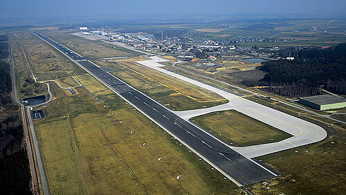 Flughafen Hahn Legt Bei Fracht Wieder Zu Dvz